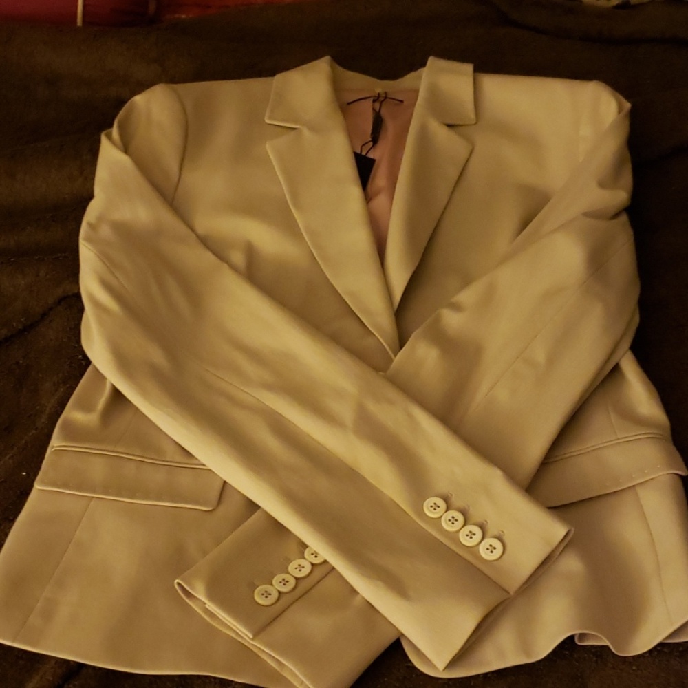 Ellie Tahari jacket size 14